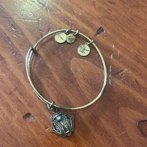 Alex and Ani God speed bracelet